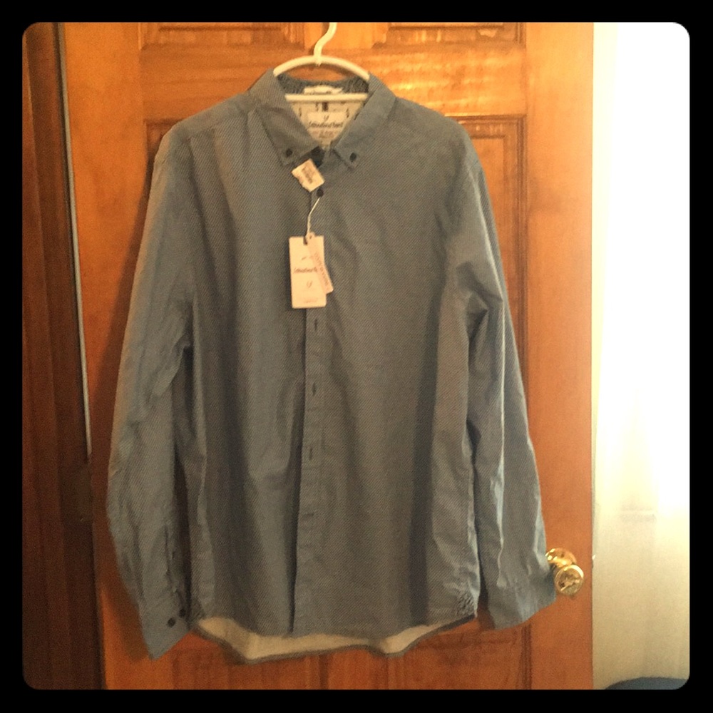 Men’s xl button down shirt